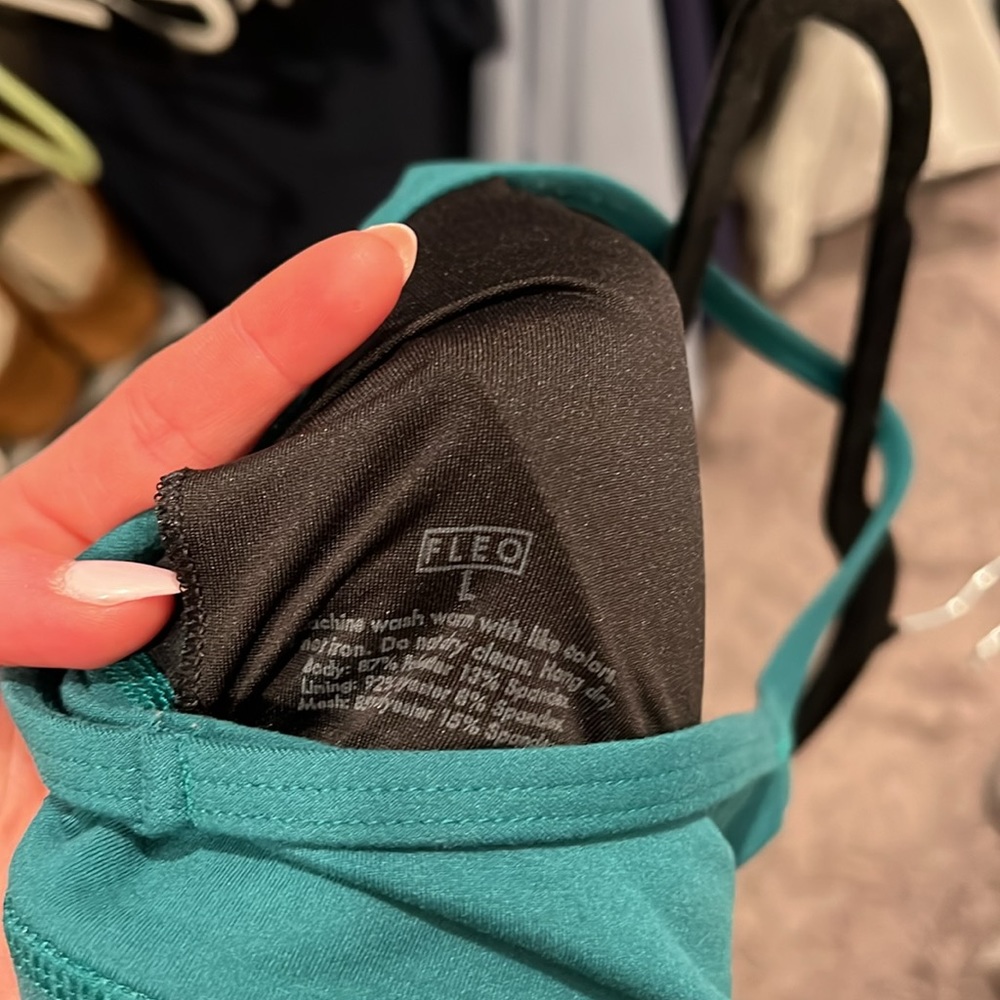 Fleo Teal Green Strappy Sports Bra - Picture 2 of 2